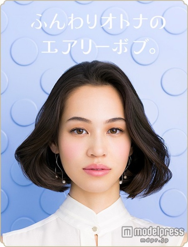 水原希子の「キコボブ」に学ぶ可愛いモテヘアの作り方とは ツイナビ