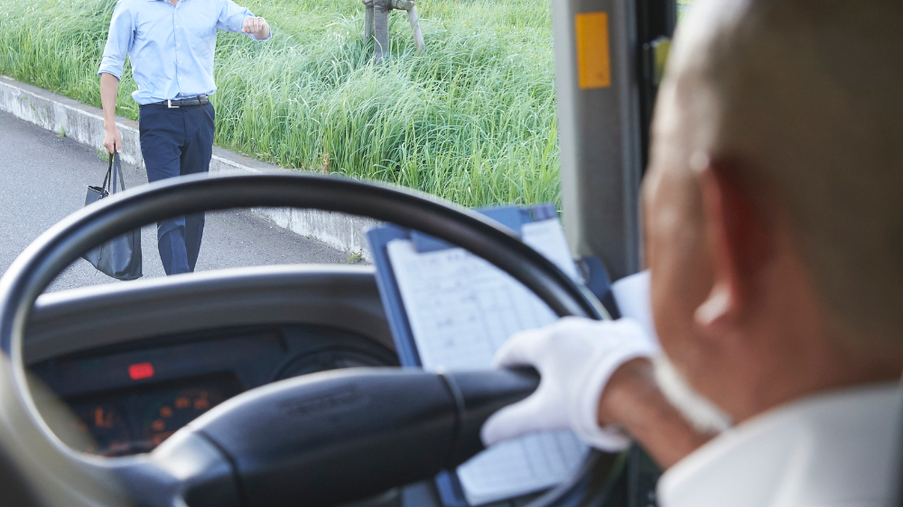 あんたマニュアル車運転したことねぇのか と思わず言い返してしまった 奇想天外なクレームに驚きを隠せないｗ ツイナビ ツイッターの話題まとめ