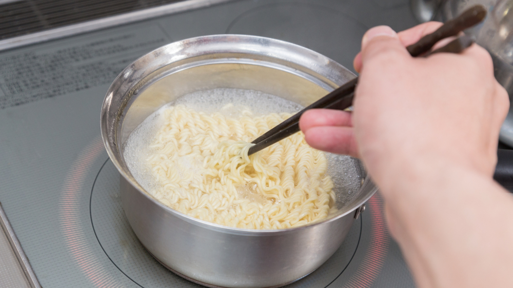 絶品 塩ラーメンがあんな料理に いつものサッポロ一番アレンジレシピが最強過ぎた ツイナビ