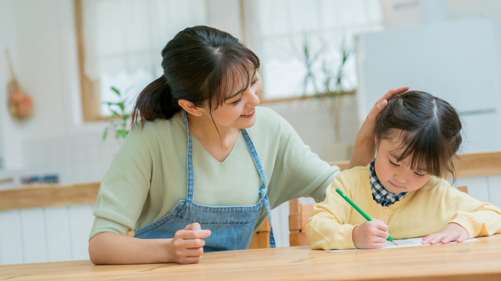 【必見】人を褒めるのって難しい…相手にスッと受け入れてもらえる「褒める内容」と「タイミング」の極意 ツイナビ